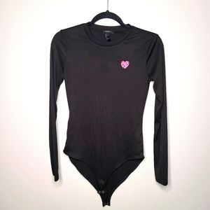 💕 FOREVER 21 - Black Long Sleeve Bodysuit